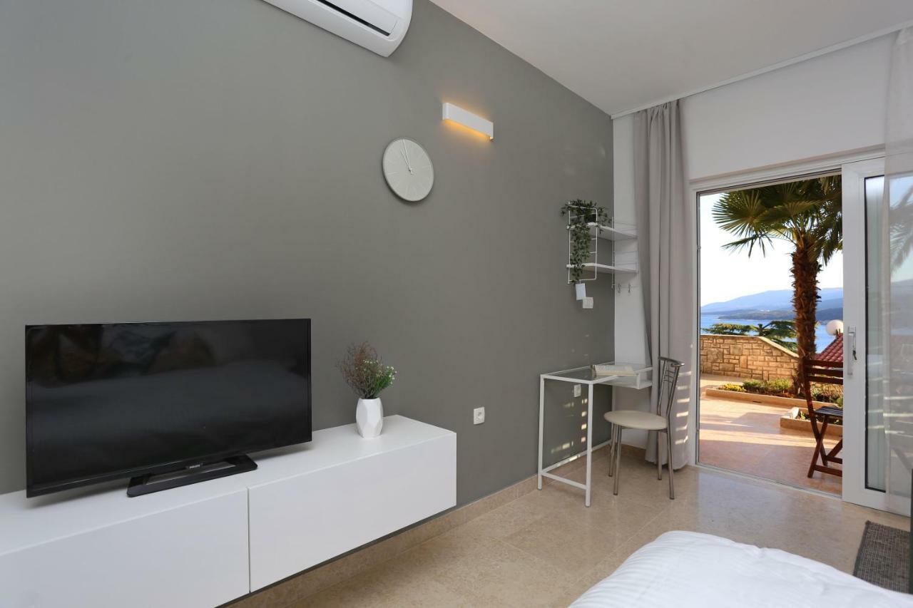 Studio Apartment Close To The Sea ราบัซ ภายนอก รูปภาพ